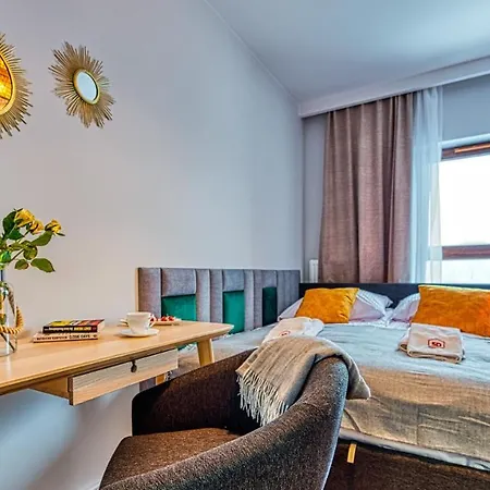 D19 Z Basenem, Sauna, Jacuzzi Park - 5d Apartment Szklarska Poreba