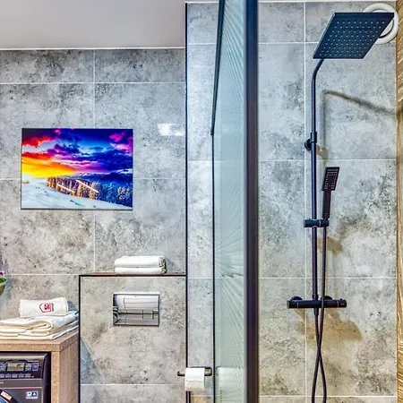 דירה D19 Z Basenem, Sauna, Jacuzzi Park - 5d שצ'קלארסקה פוראובה