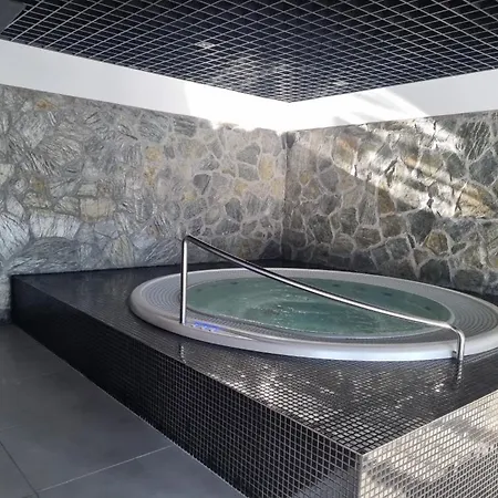 D19 Z Basenem, Sauna, Jacuzzi Park - 5d Apartment Szklarska Poreba